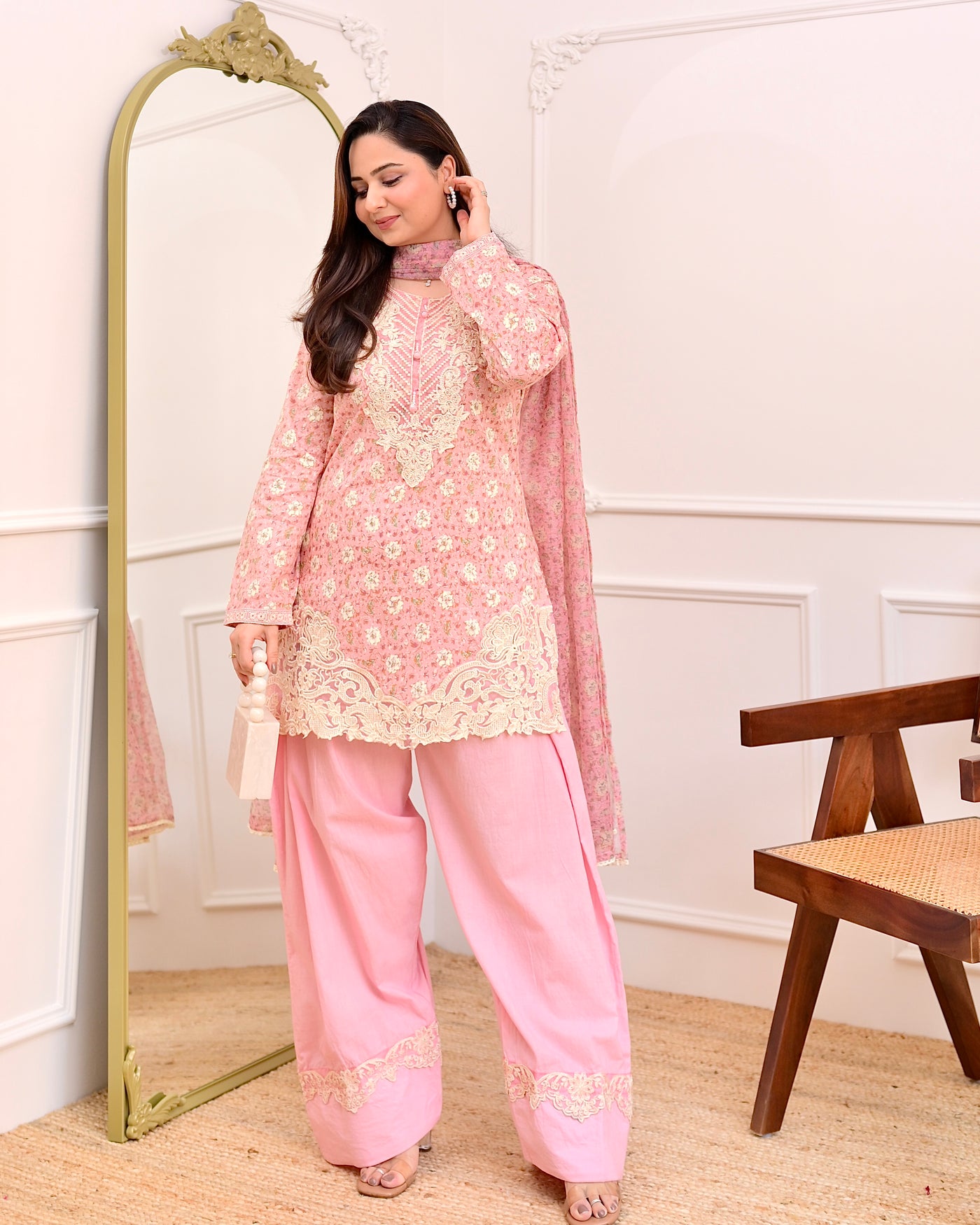 Baby Pink Floral Threadwork Cotton Farshi Shalwar Suit