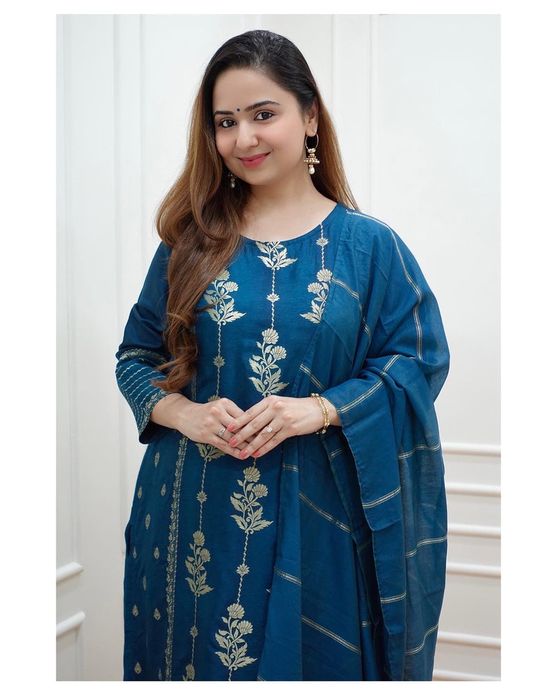 Peacock Blue Silk Set