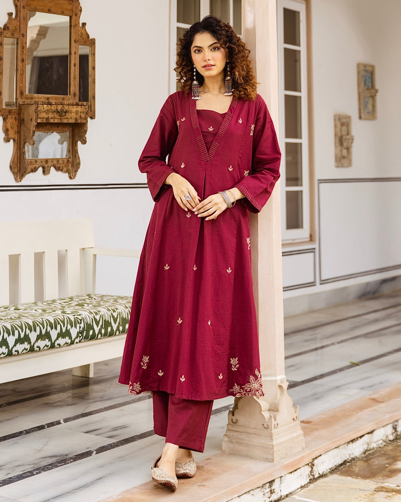 Noor-e-Mehroon A Line Threadwork Kurta Set