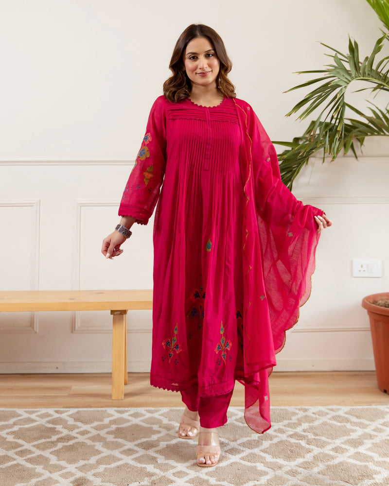 Pink Noor A Line Threadwork Mul Chanderi Suit
