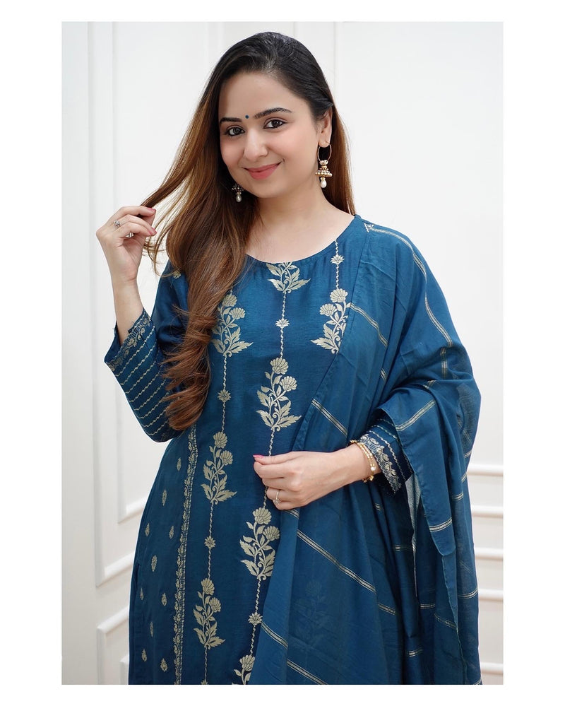 Peacock Blue Silk Set