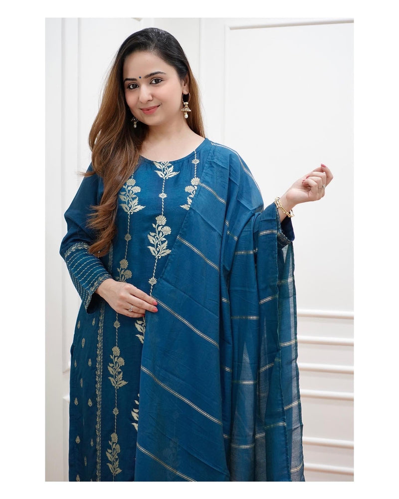 Peacock Blue Silk Set