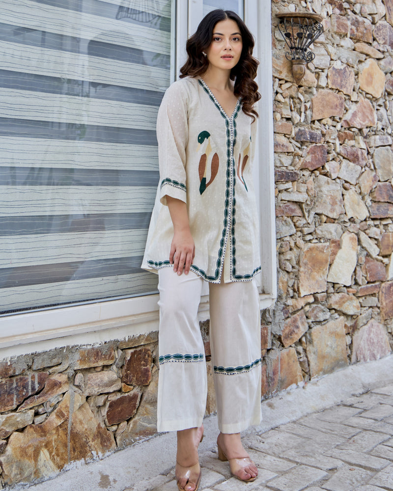 Vanilla Bloom Threaded Classic Cotton Co-ord