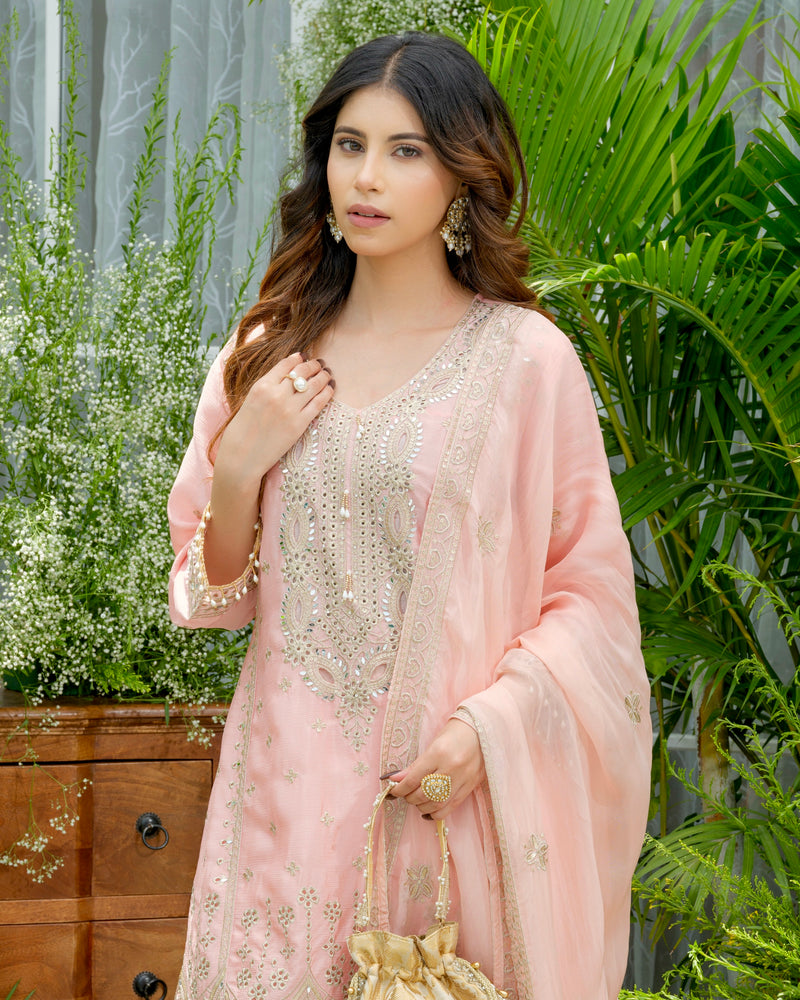 Sunehri Gulbahaar Pakistani Chinnon Schiffli Festive Suit