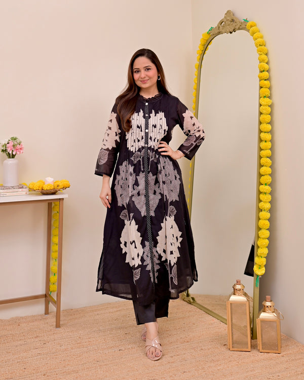 Black Bloom Pintex Mul Cotton A Line Kurta Set