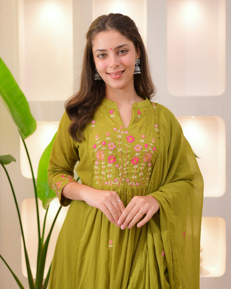 Olive Garden Threadwork A Line Mul Cotton Suit