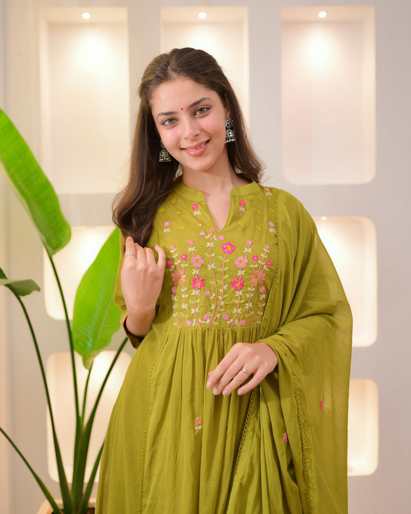 Olive Garden Threadwork A Line Mul Cotton Suit