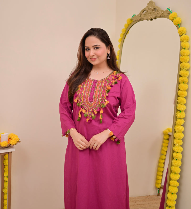 Magenta Threadwork Tasseled Cotton Kurta Set