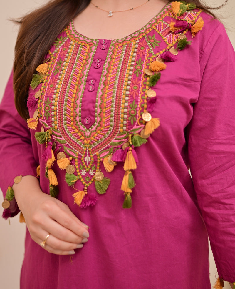 Magenta Threadwork Tasseled Cotton Kurta Set