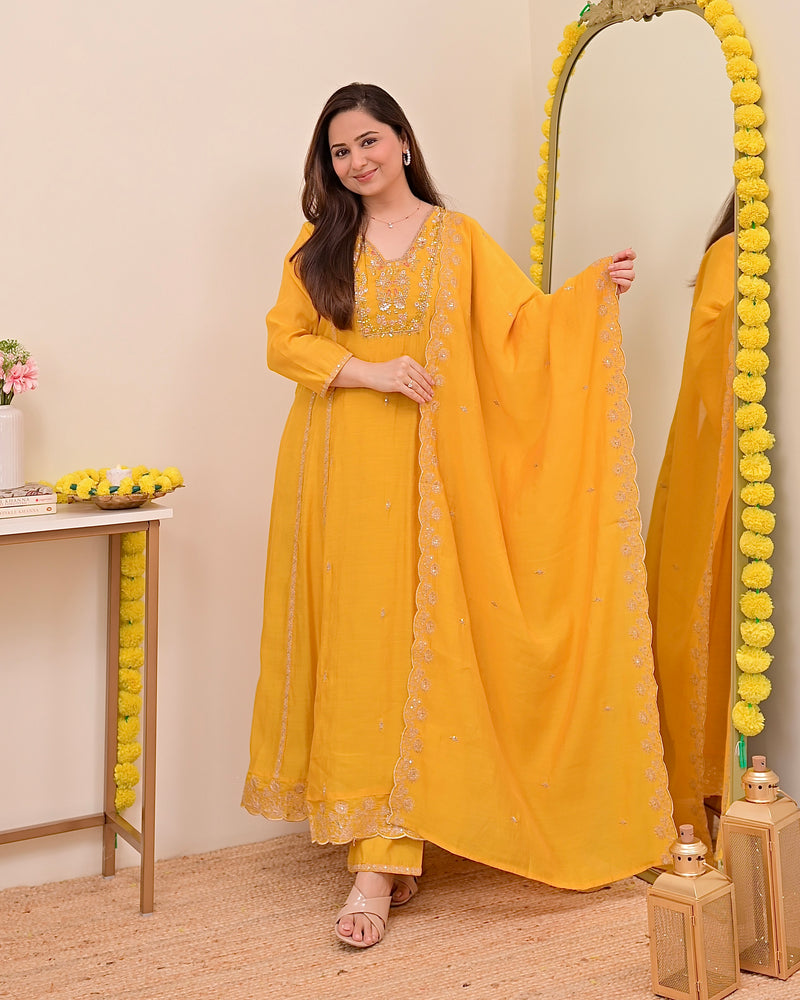 Sunhera Noor Handwork Mul Chanderi A Line Suit