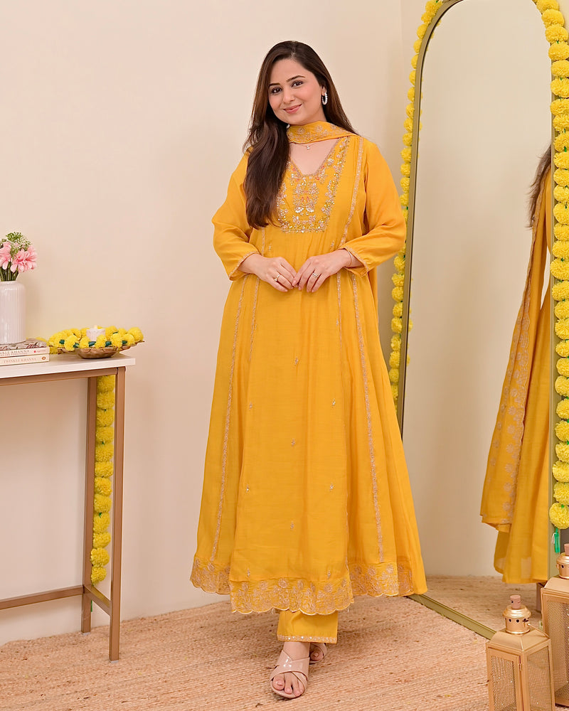 Sunhera Noor Handwork Mul Chanderi A Line Suit