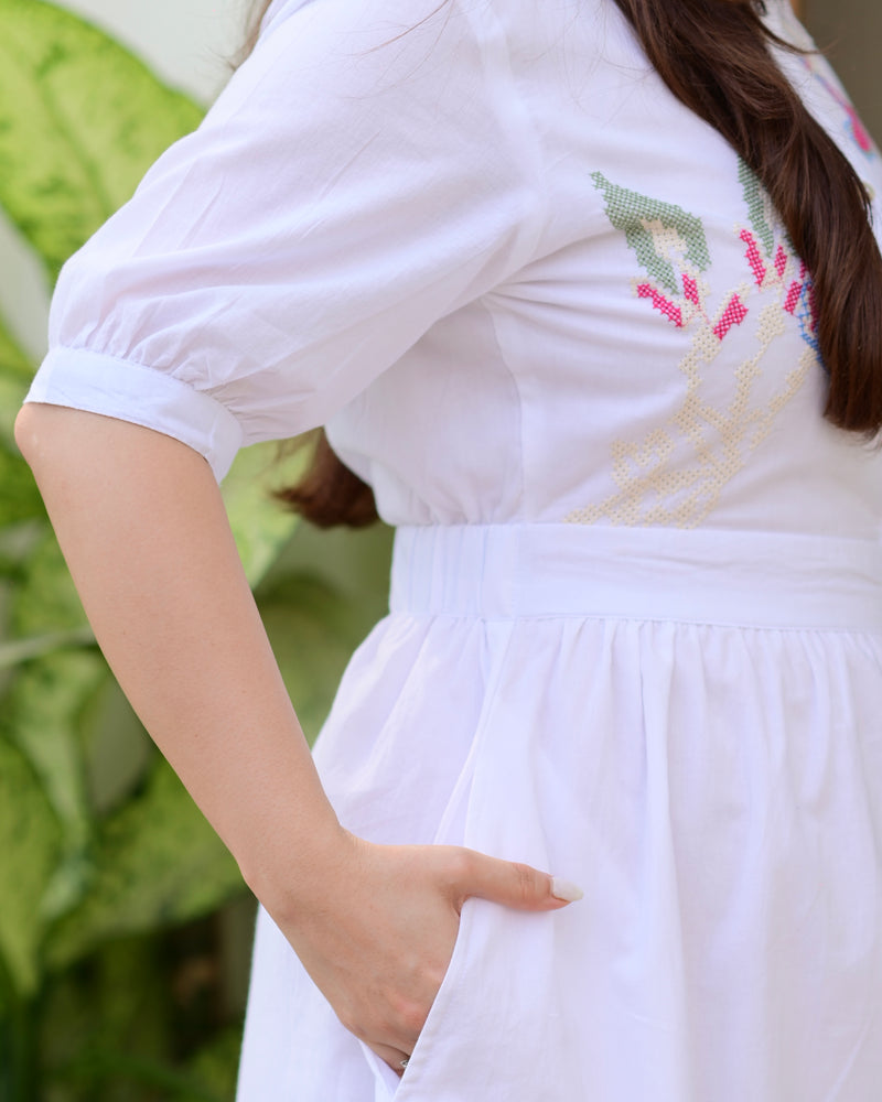 White Bright Blossom Threaded Cotton Dress