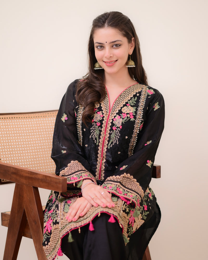 Black Pakistani Threadwork Goldcrush Festive Suit