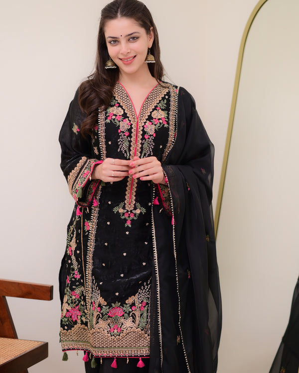 Black Pakistani Threadwork Goldcrush Festive Suit