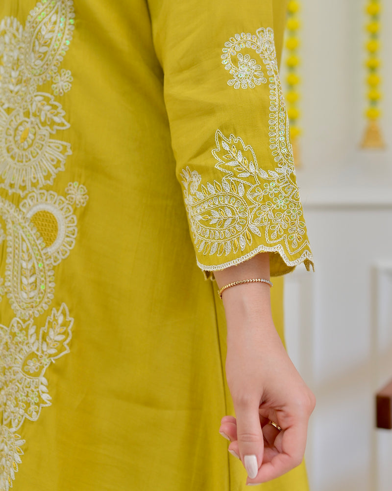 Yellow Muslin Silk Paisley Threadwork Festive Co-ord