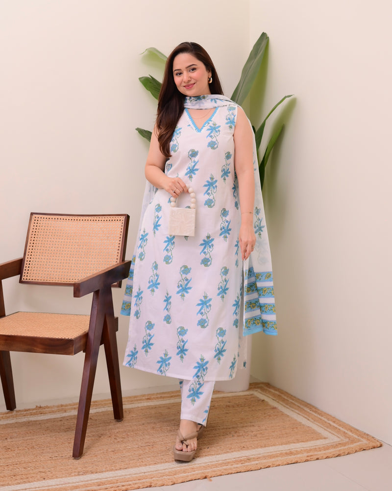 Blue White Floral Mul Cotton Suit