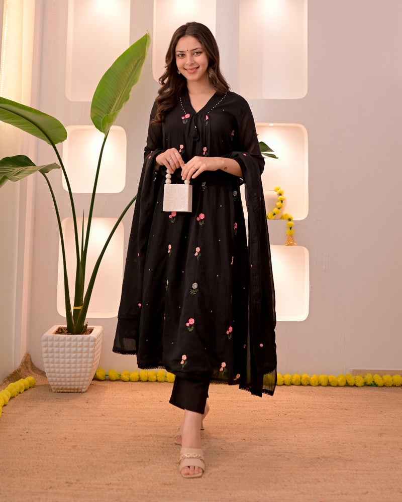 Black Blossom Mul Cotton Threaded A Line Suit