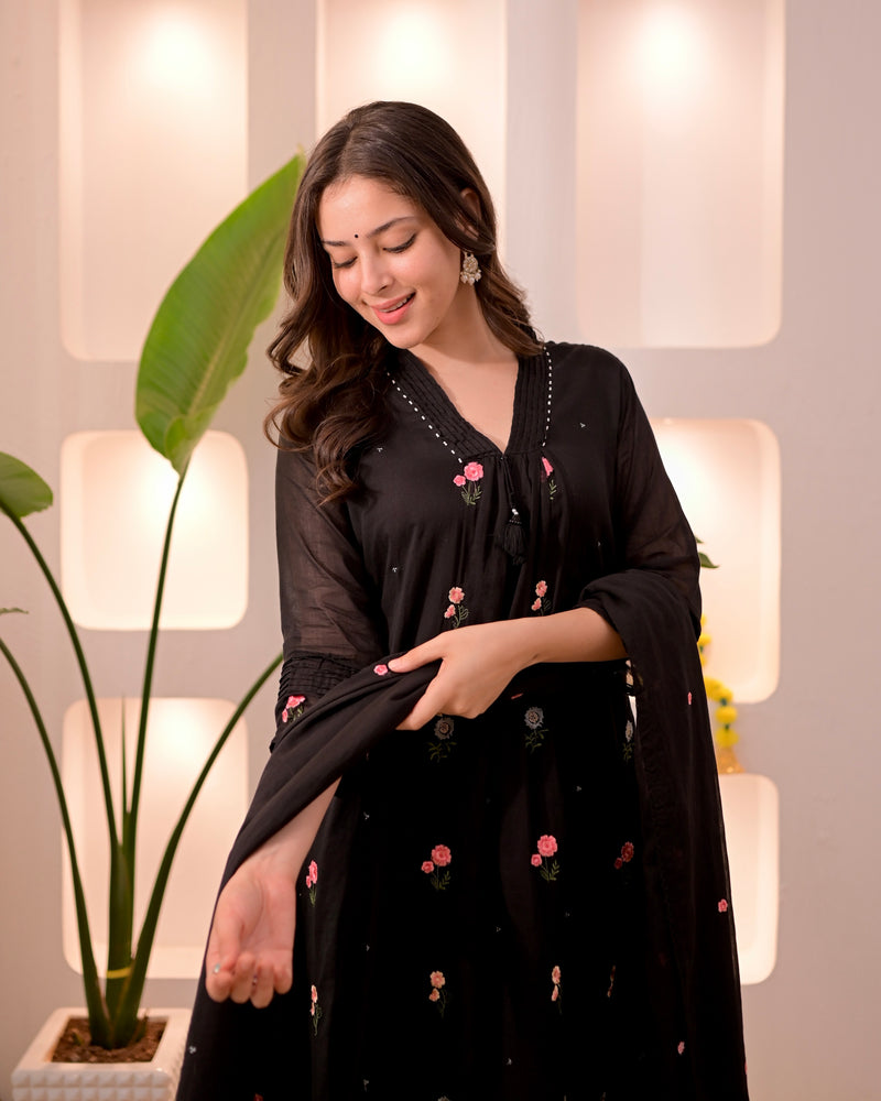 Black Blossom Mul Cotton Threaded A Line Suit