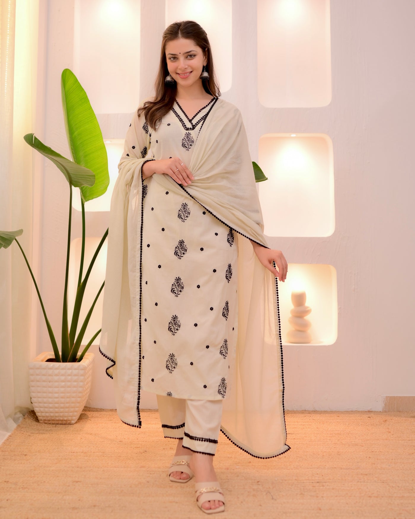 Ivory Noor Threadwork Premium Chanderi Cotton Suit