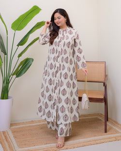 Ivory Green Paisley Pintex Cotton A Line Kurta Set