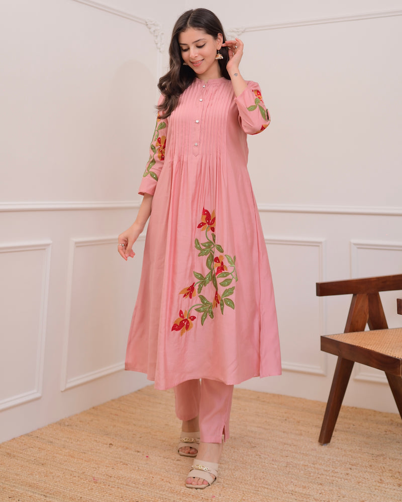 Onion Pink A Line Threadwork Roman Silk Kurta Set