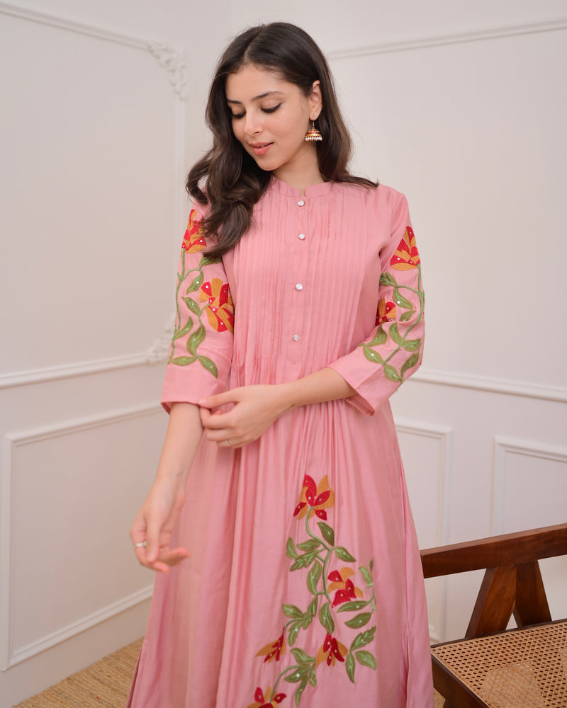 Onion Pink A Line Threadwork Roman Silk Kurta Set
