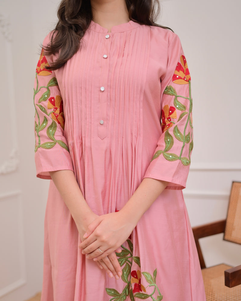 Onion Pink A Line Threadwork Roman Silk Kurta Set