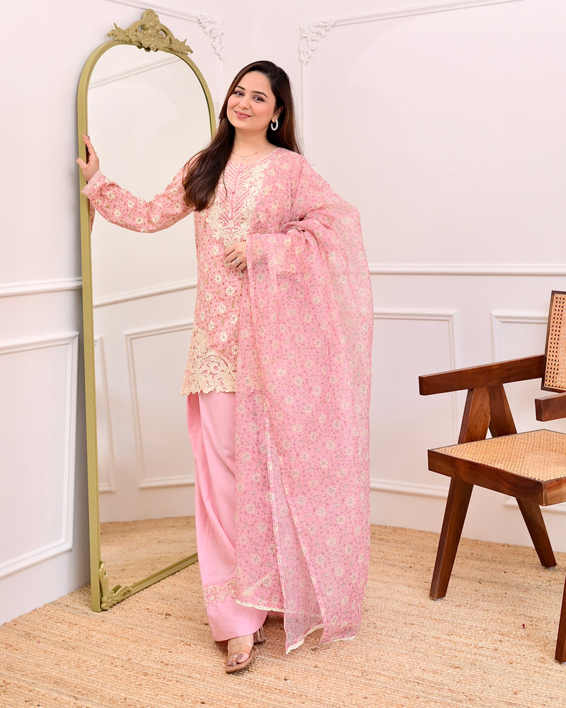 Baby Pink Floral Threadwork Cotton Farshi Shalwar Suit