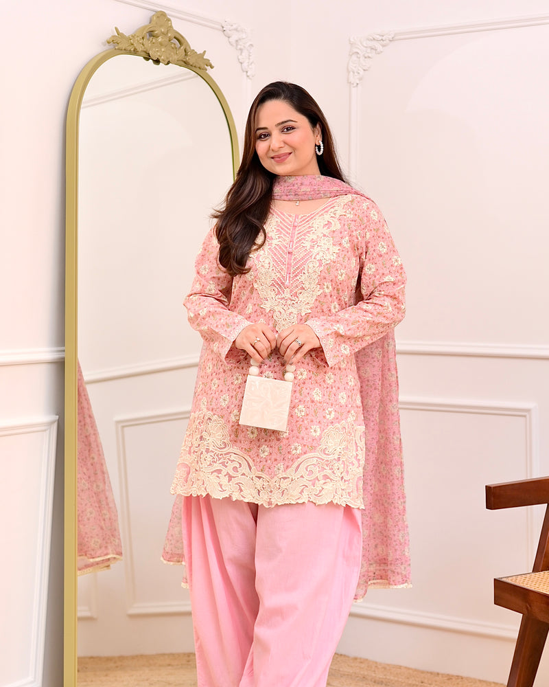 Baby Pink Floral Threadwork Cotton Farshi Shalwar Suit