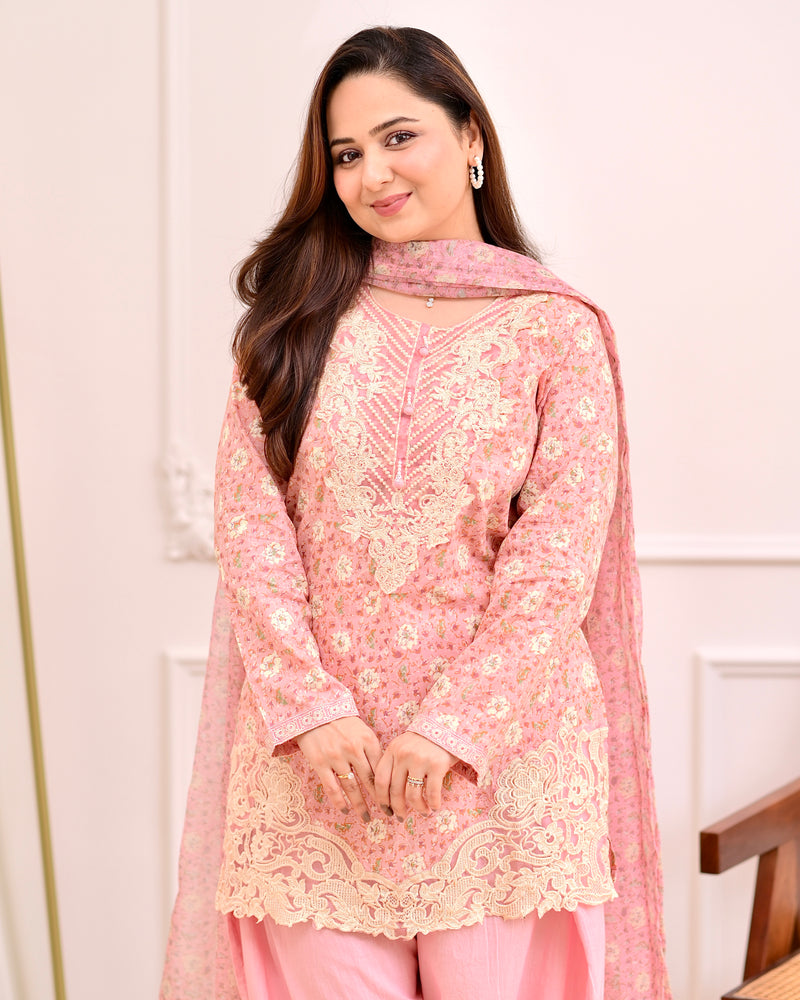 Baby Pink Floral Threadwork Cotton Farshi Shalwar Suit