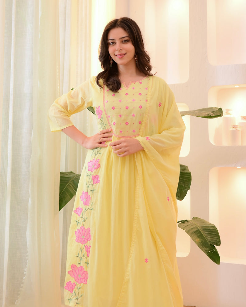 Sunshine Blossom Threadwork Mul Cotton A Line Suit