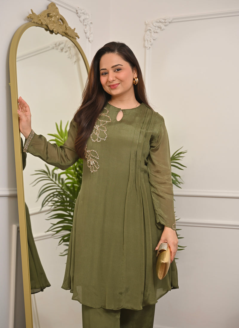 Olive Muse Chinnon Handwork Festive Co-ord