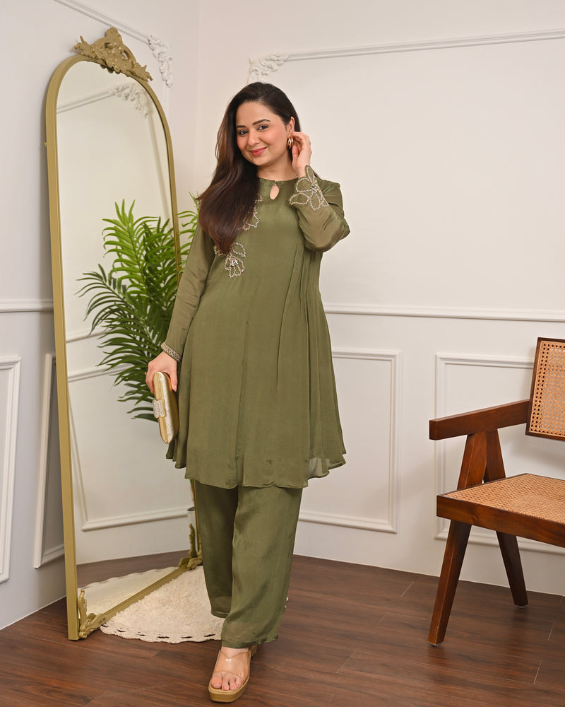 Olive Muse Chinnon Handwork Festive Co-ord