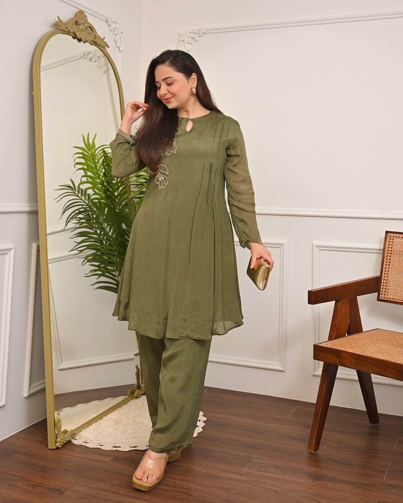 Olive Muse Chinnon Handwork Festive Co-ord