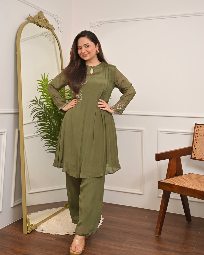 Olive Muse Chinnon Handwork Festive Co-ord