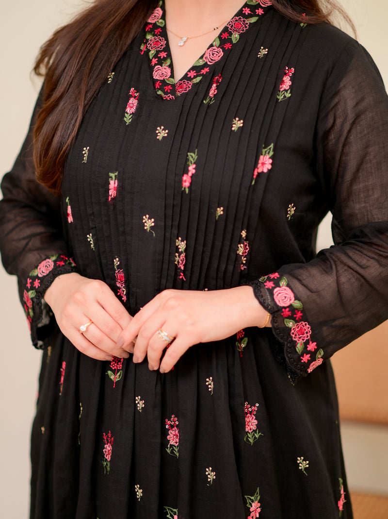 Black Rose Threadwork Mul Cotton A Line Suit