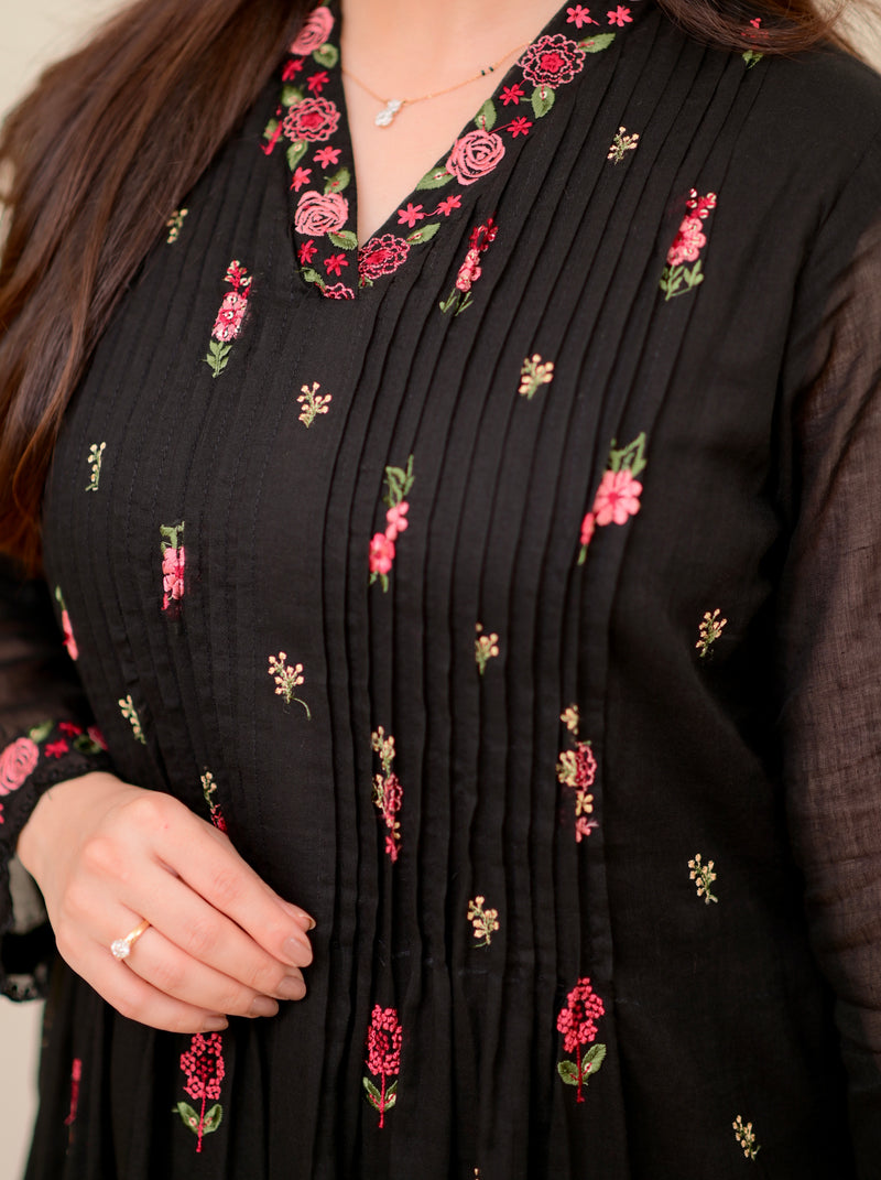 Black Rose Threadwork Mul Cotton A Line Suit