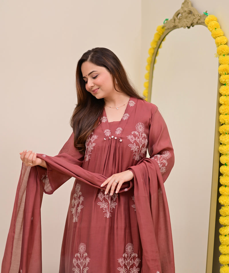 Mauve Muse Threadwork Mul Chanderi A Line Suit