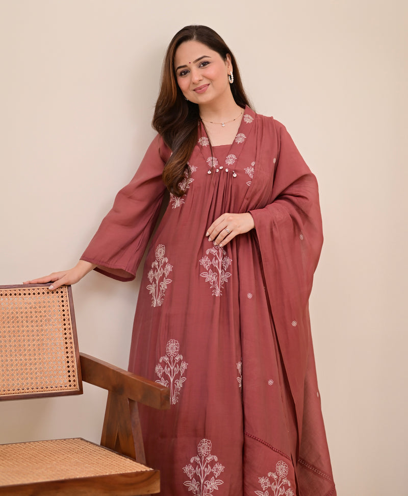 Mauve Muse Threadwork Mul Chanderi A Line Suit