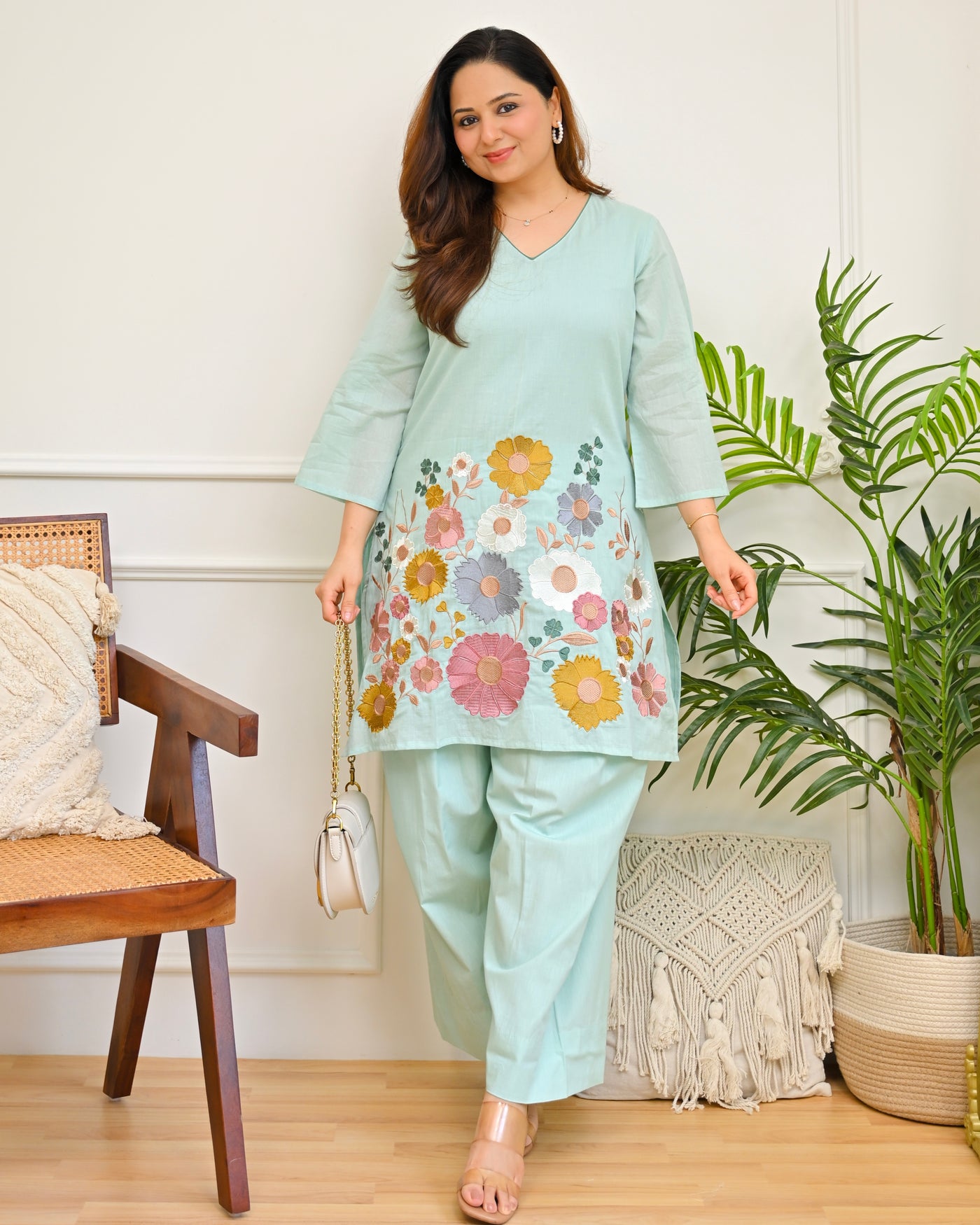Mint Blossom Threaded Mul Cotton Farshi Set