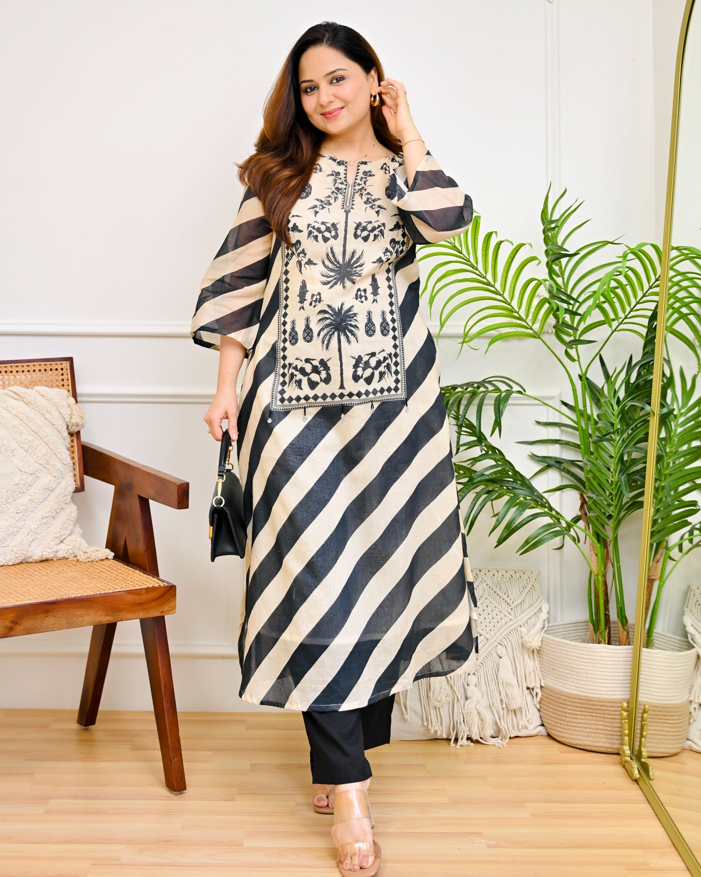 Monochrome Muse Stripes Mul Cotton A Line Kurta Set