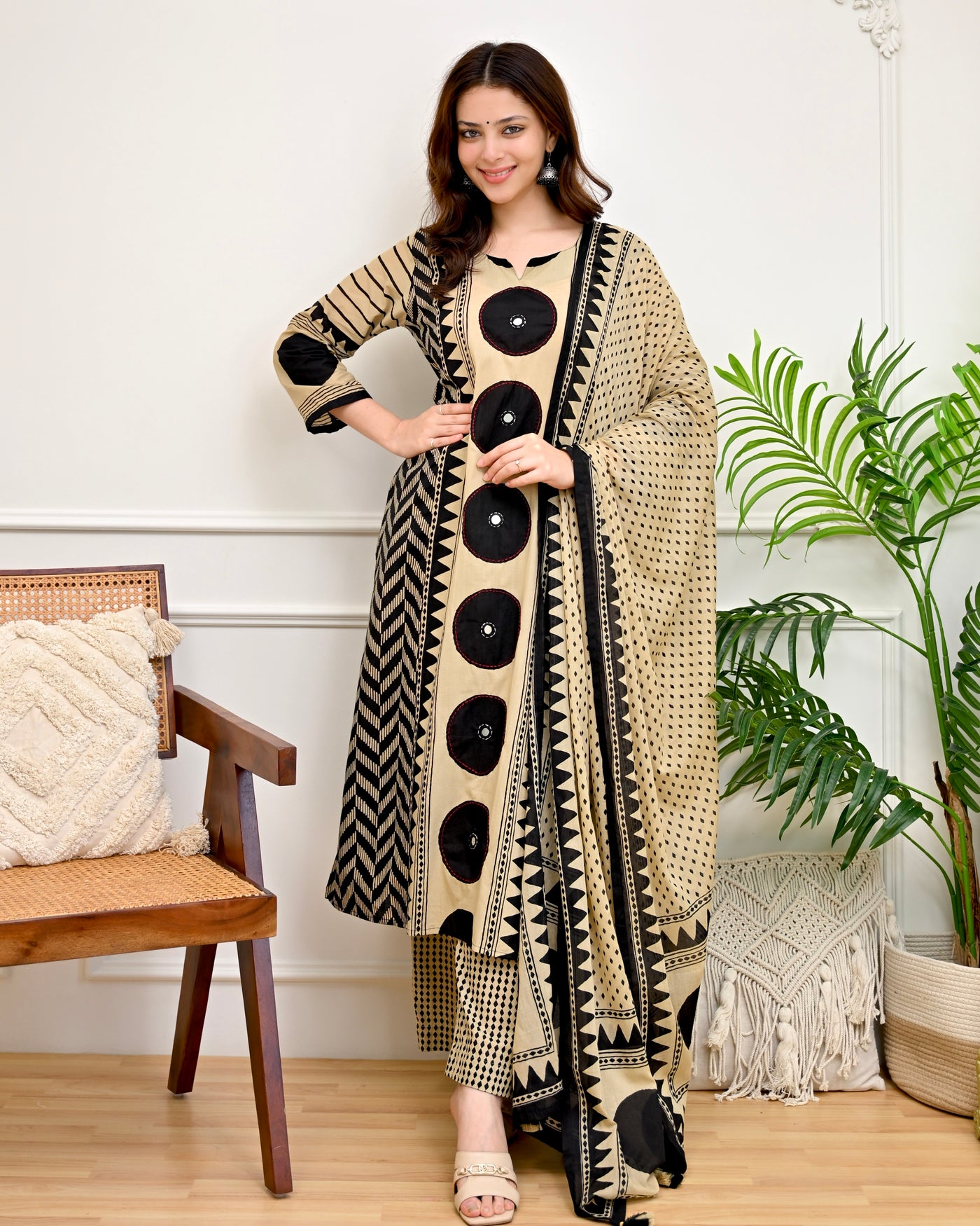 Black Ivory Ikat Kantha Mirror Cotton Suit