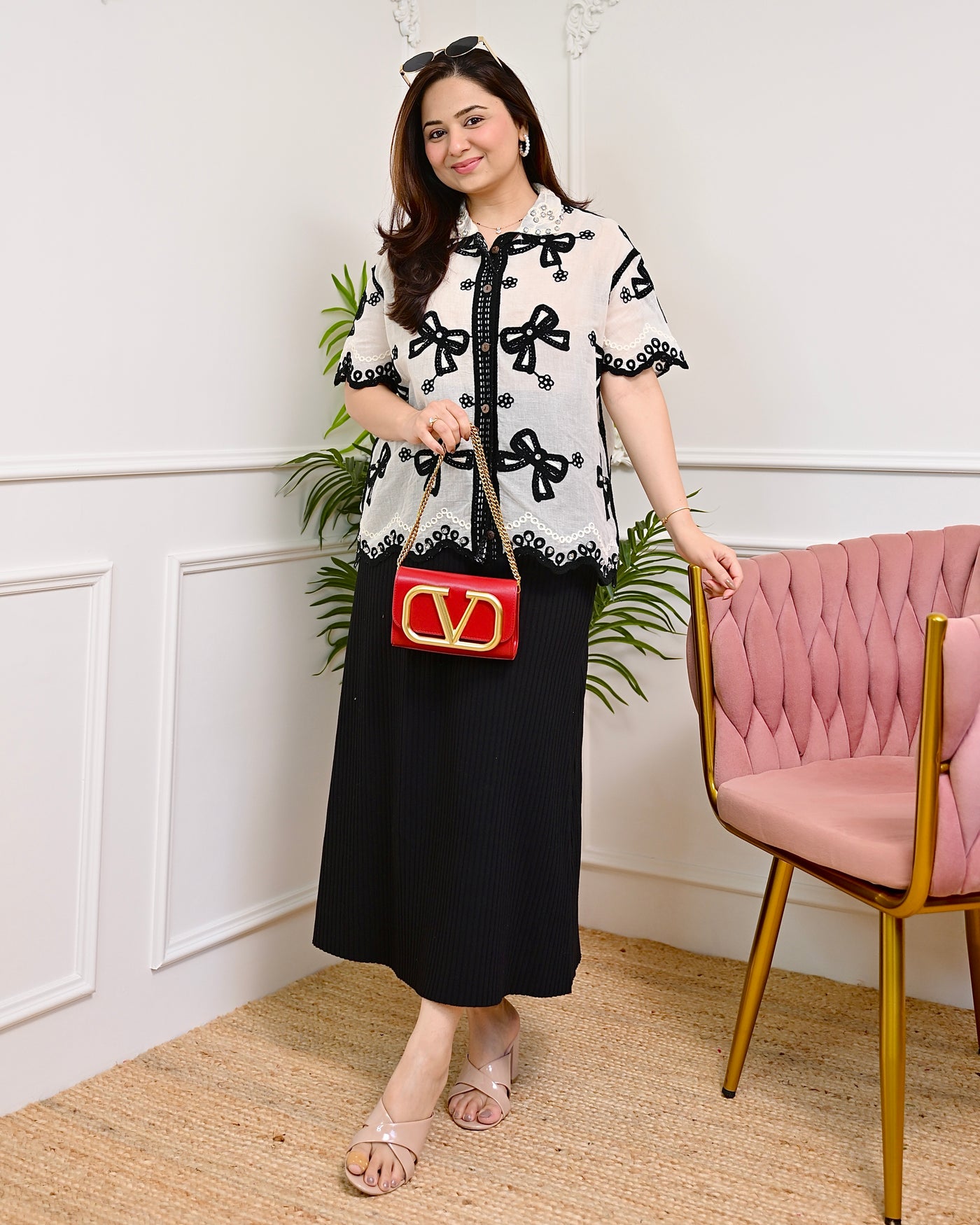 Monochrome Bow Bliss Diamond Threaded Shirt