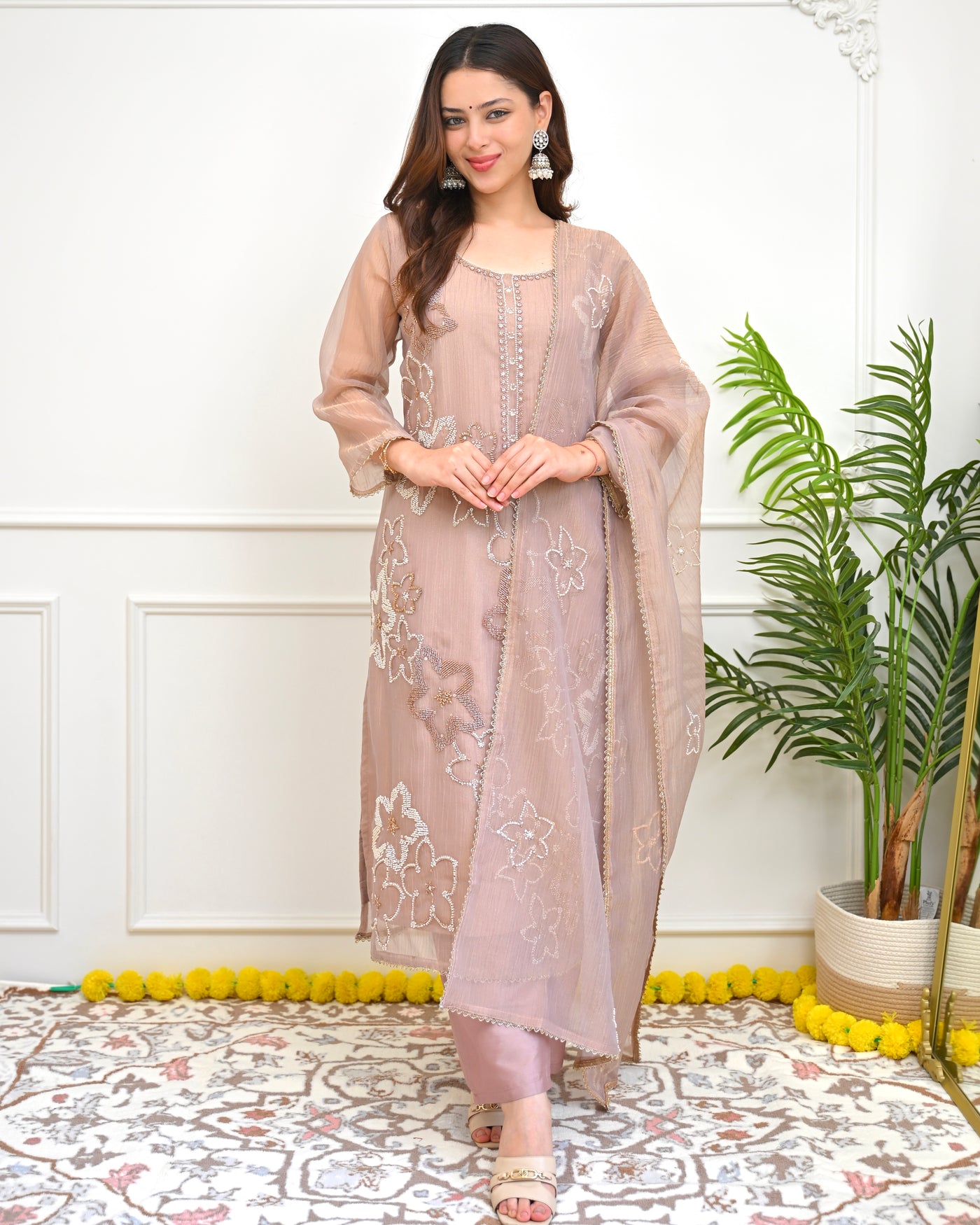 Gul-e-Rose Chandni Crush Tissue Handwork Festive Suit