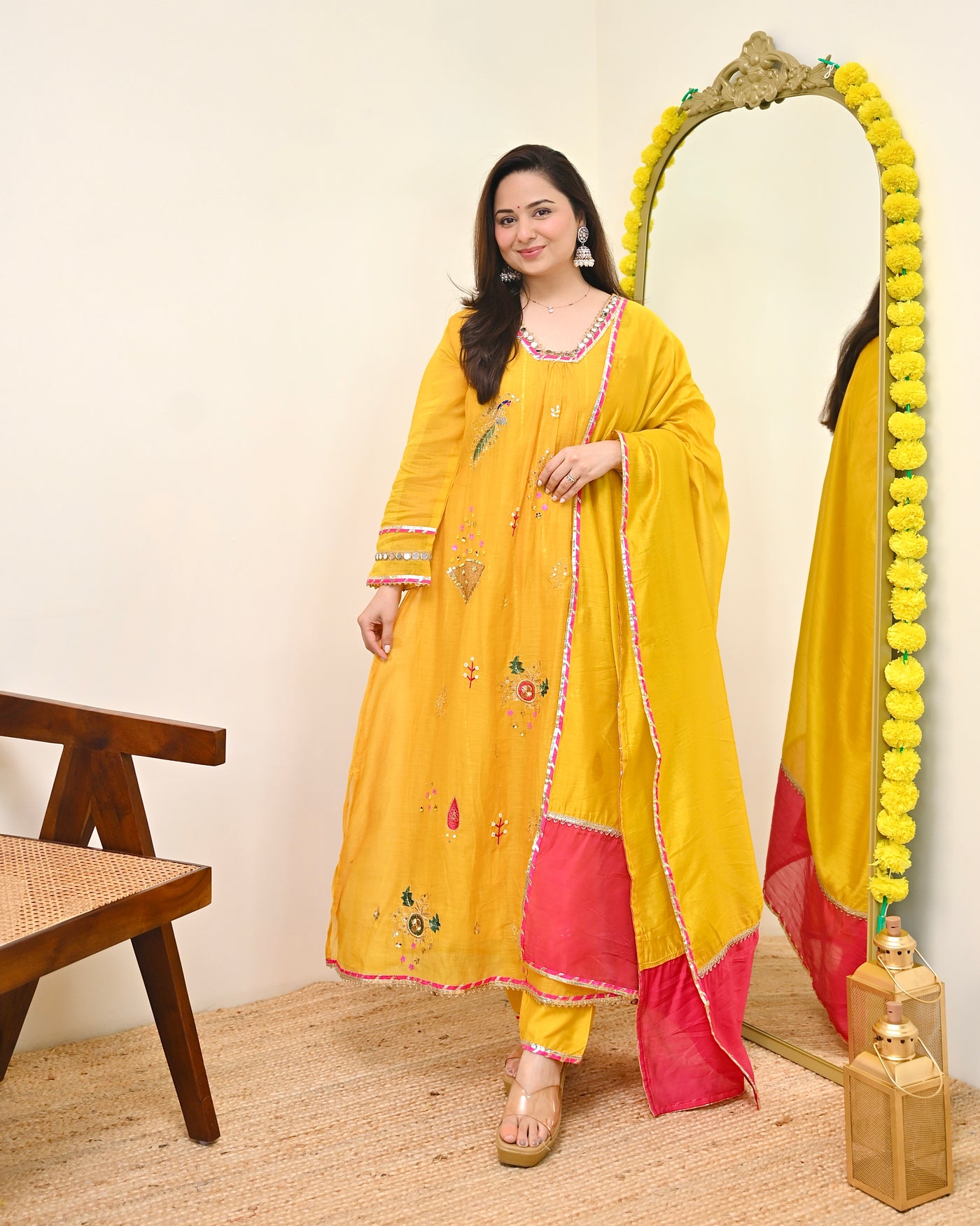 Sunehri Haldi Mirror Muse Mul Chanderi A Lline Suit