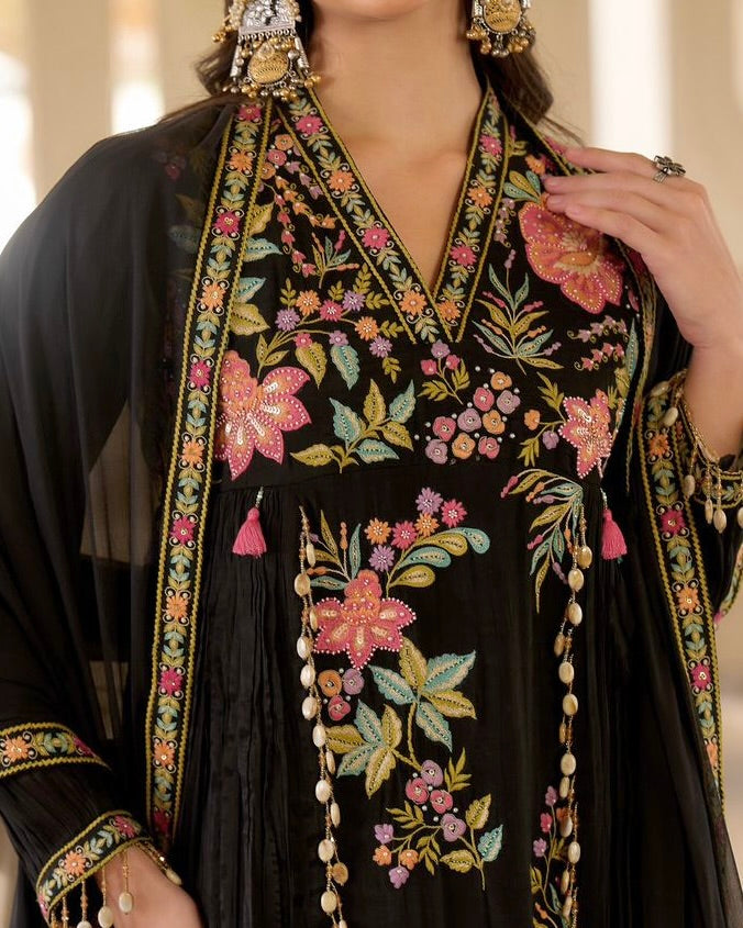 Noor-e-Gul Black Threadwork A Line Mul Chanderi Suit