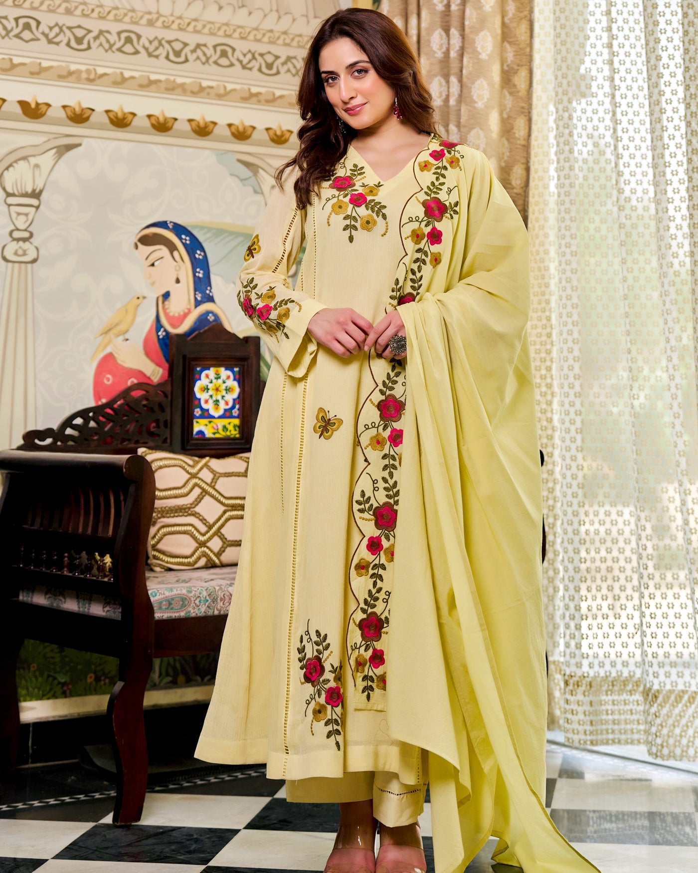 Buttercup Bageecha Applique Cotton A Line Suit