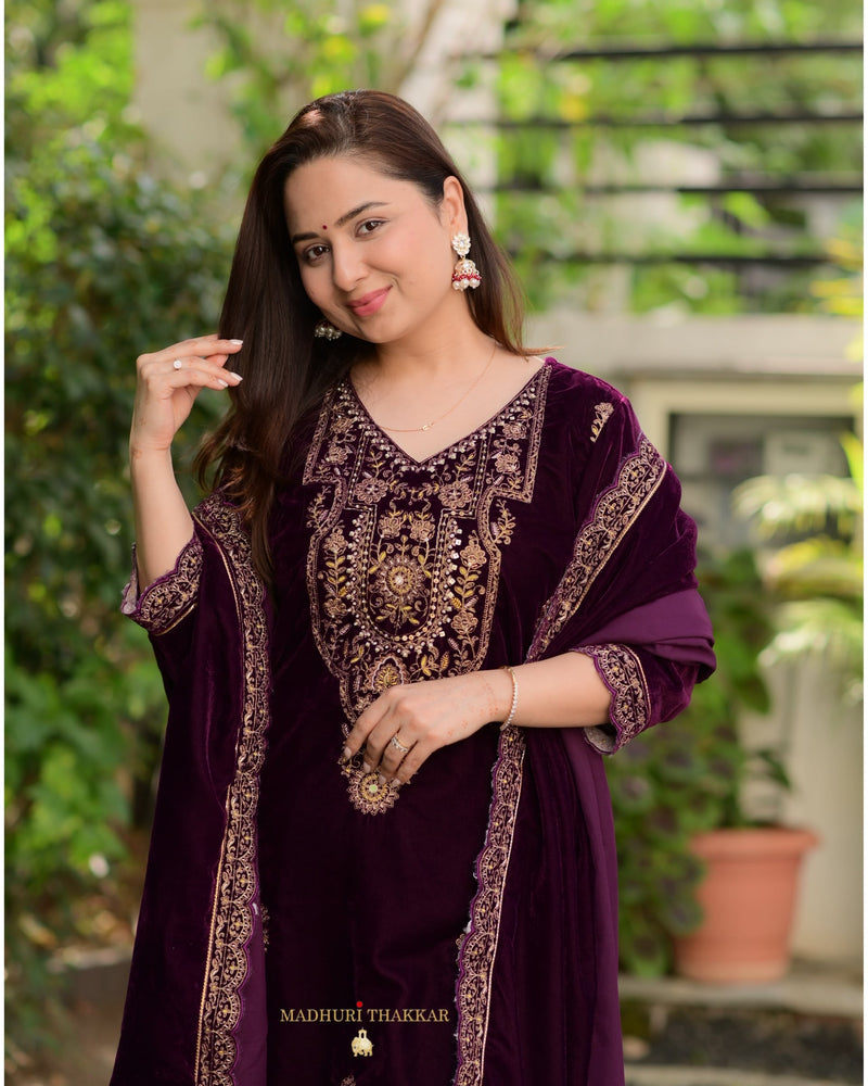Magenta Handwork Premium Velvet Suit