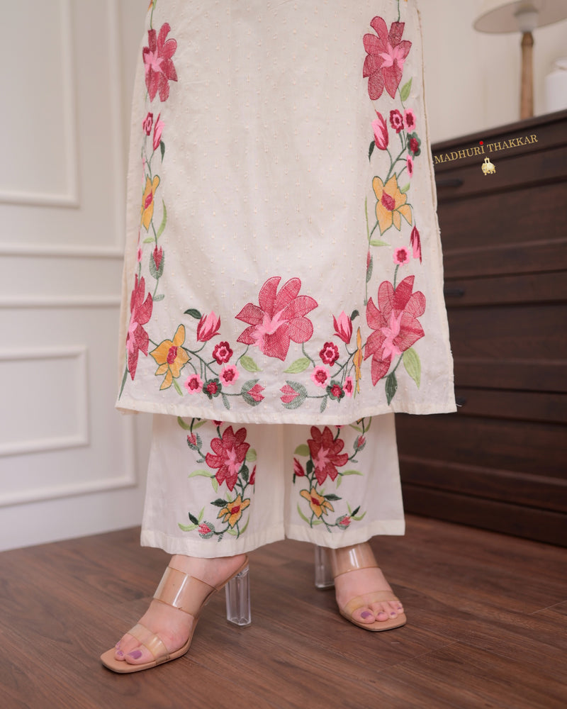 Ivory Thread Embroidered Pakistani Suit
