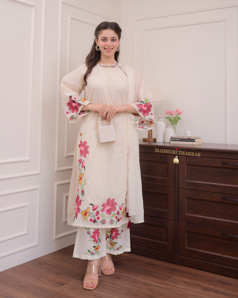 Ivory Thread Embroidered Pakistani Suit